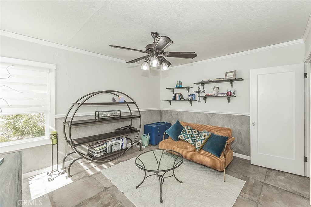 208 E Peralta, Fresno, CA 93704