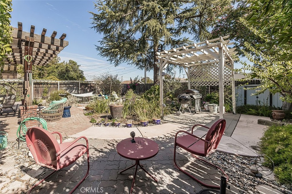 208 E Peralta, Fresno, CA 93704