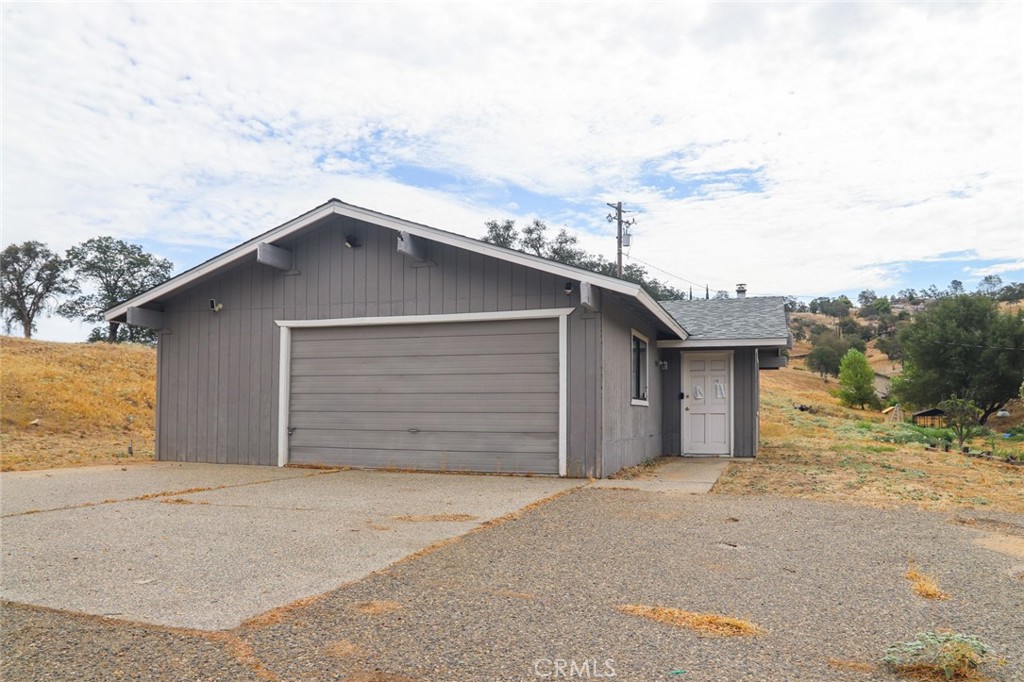 39503 S Lilley, Coarsegold, CA 93614