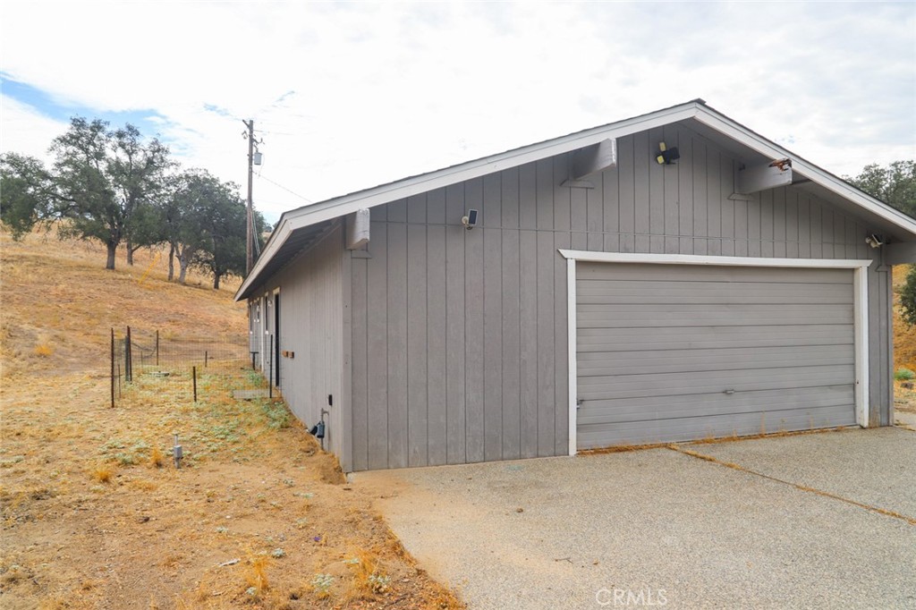39503 S Lilley, Coarsegold, CA 93614