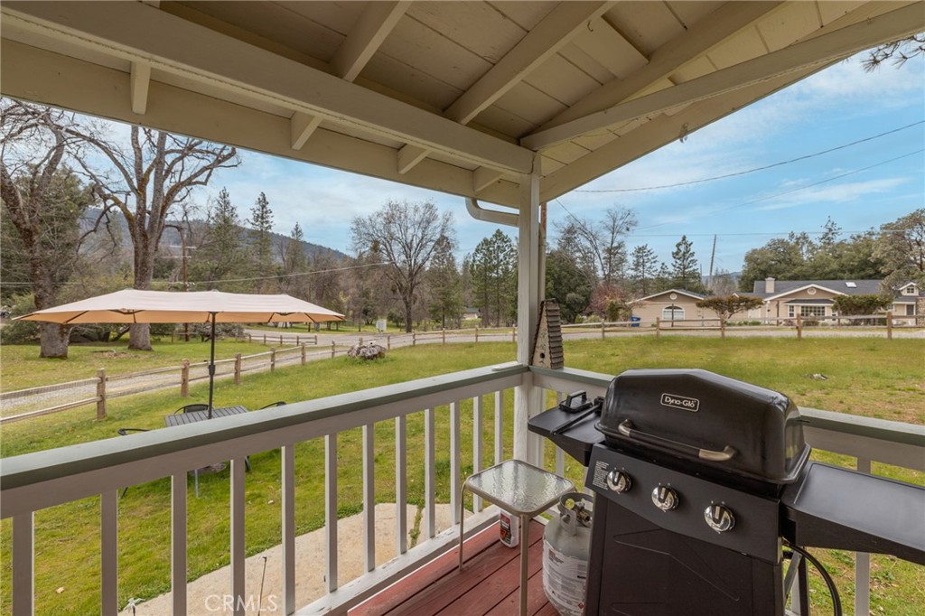 38209 Wortham Rd, Oakhurst, CA 93644