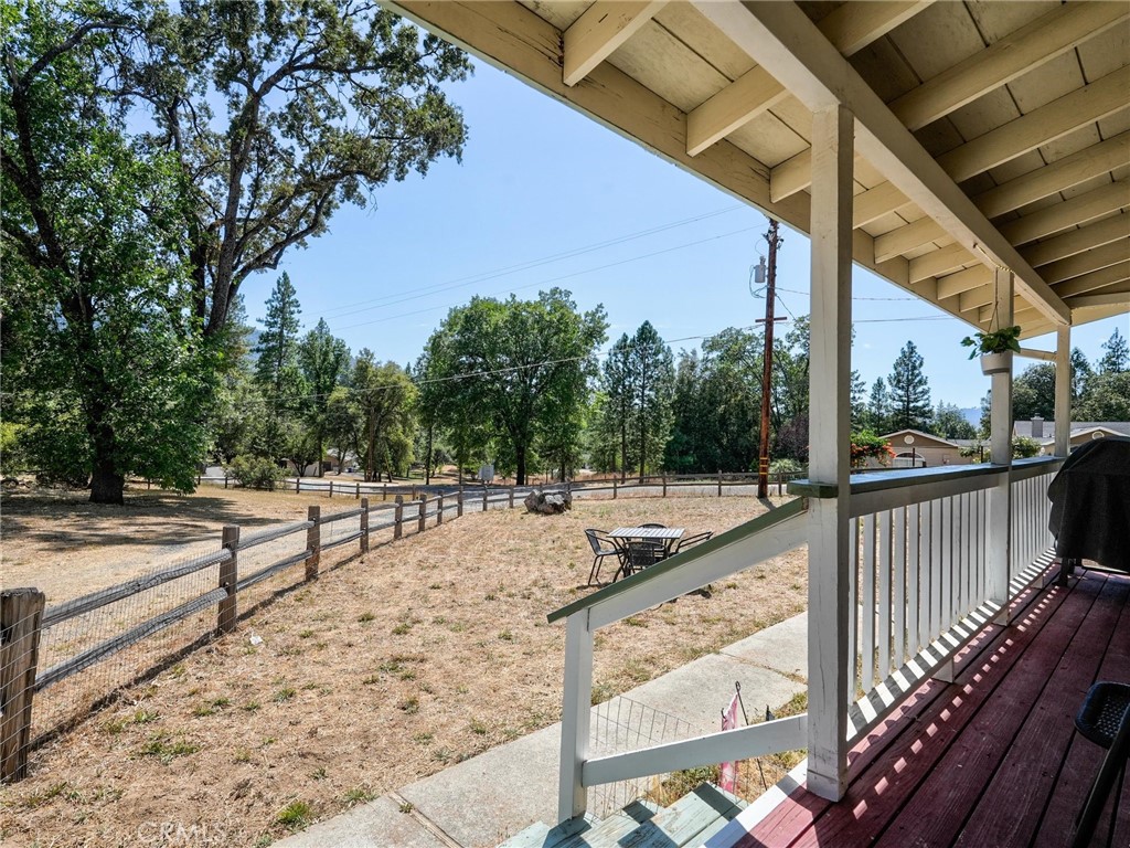 38209 Wortham Rd, Oakhurst, CA 93644