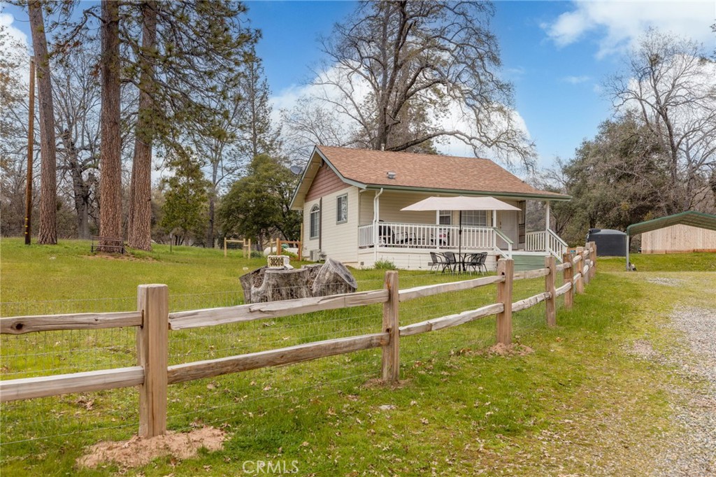 38209 Wortham Rd, Oakhurst, CA 93644