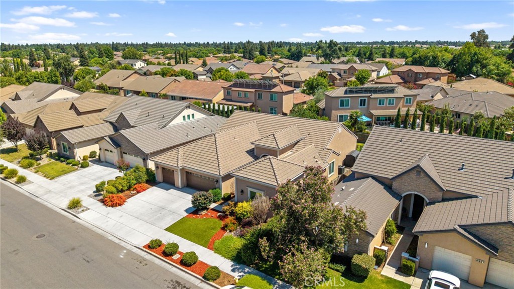 6545 W Wren, Visalia, CA 93291