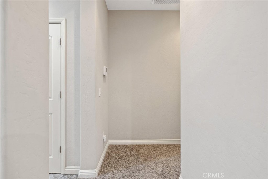 6545 W Wren, Visalia, CA 93291