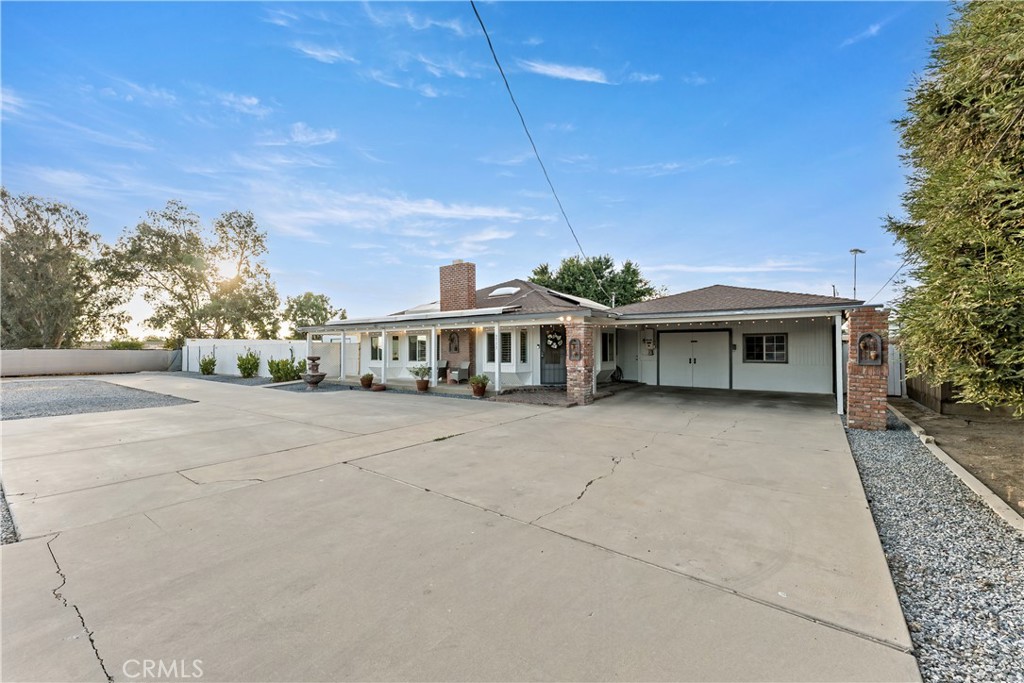 4733 E Richert, Fresno, CA 93726