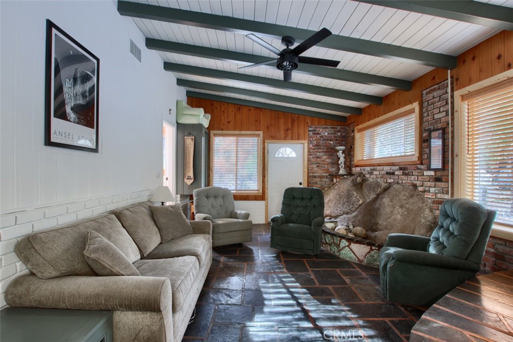 2629 Mariposa, Wawona, CA 95389