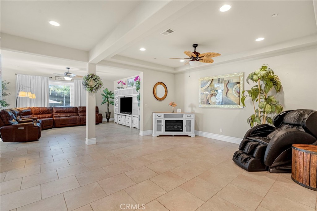 3101 Finchwood, Clovis, CA 93619
