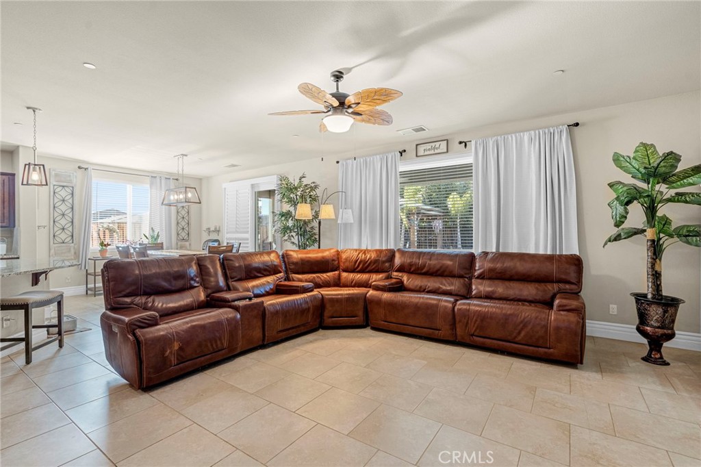 3101 Finchwood, Clovis, CA 93619