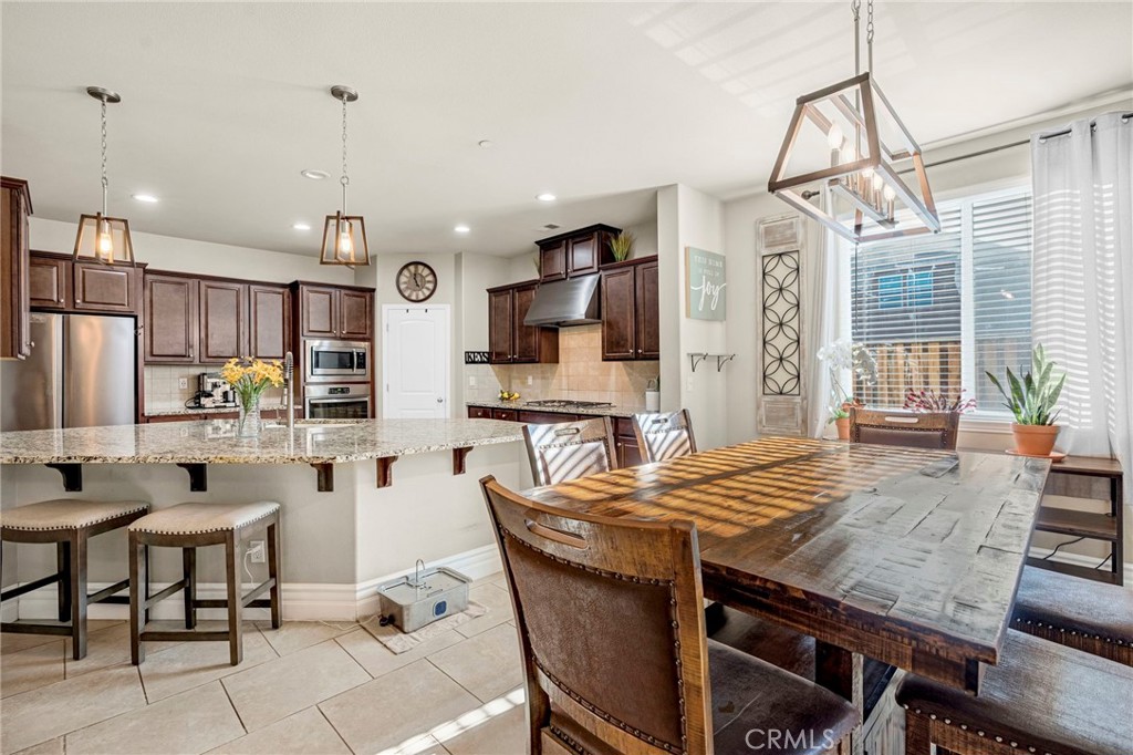 3101 Finchwood, Clovis, CA 93619