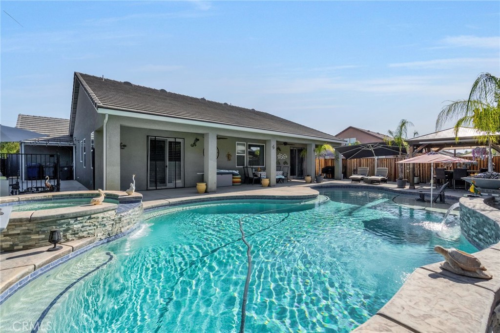 3101 Finchwood, Clovis, CA 93619