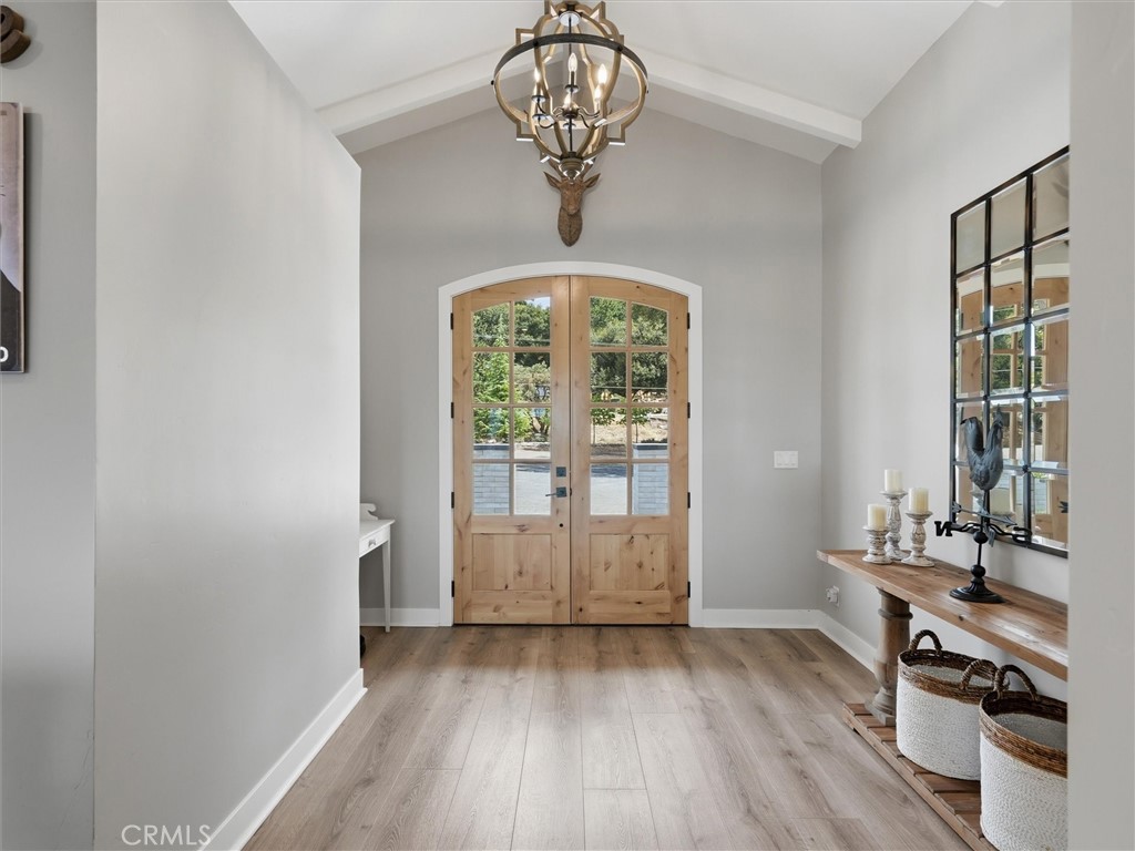 51291 Buckskin Ln, Oakhurst, CA 93644