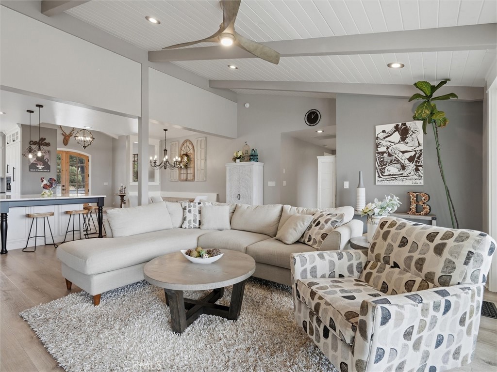 51291 Buckskin Ln, Oakhurst, CA 93644
