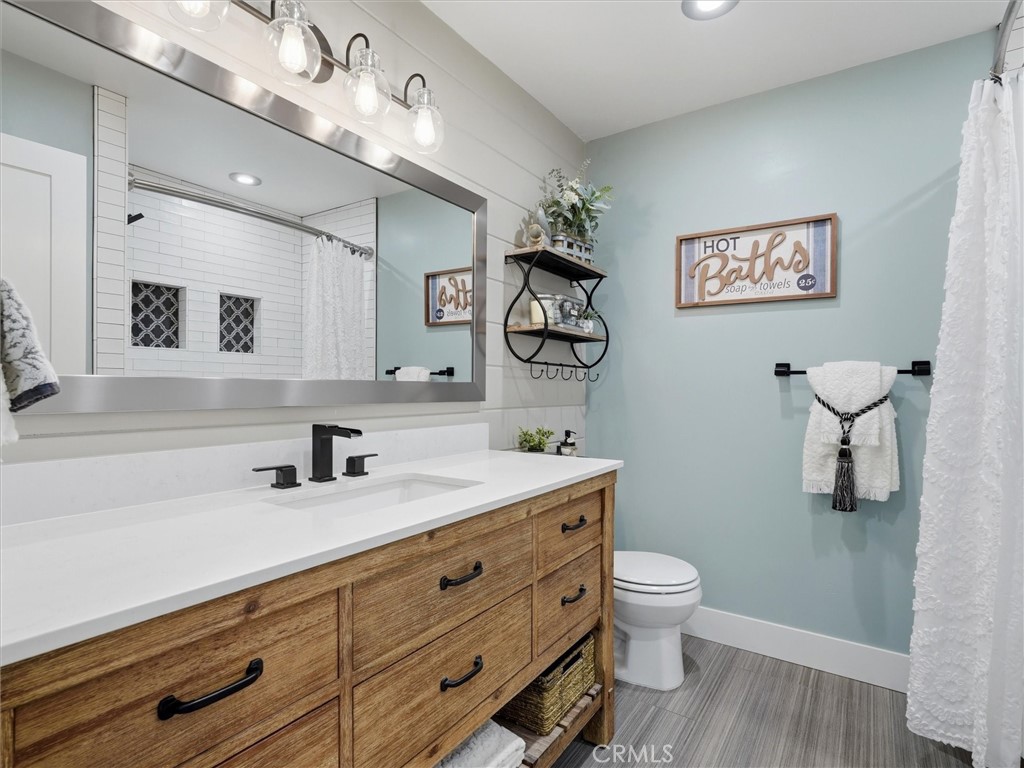 51291 Buckskin Ln, Oakhurst, CA 93644