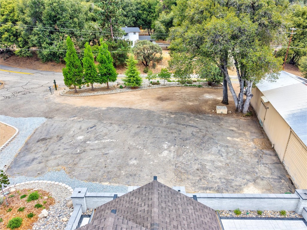 51291 Buckskin Ln, Oakhurst, CA 93644