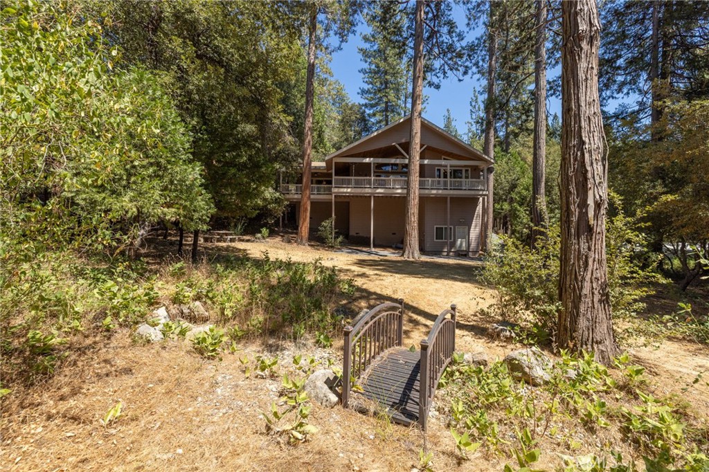 39964 N Cedar Vista, Bass Lake, CA 93644