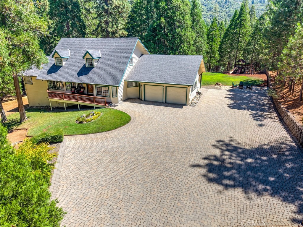 36213 Finegold Creek, North Fork, CA 93643