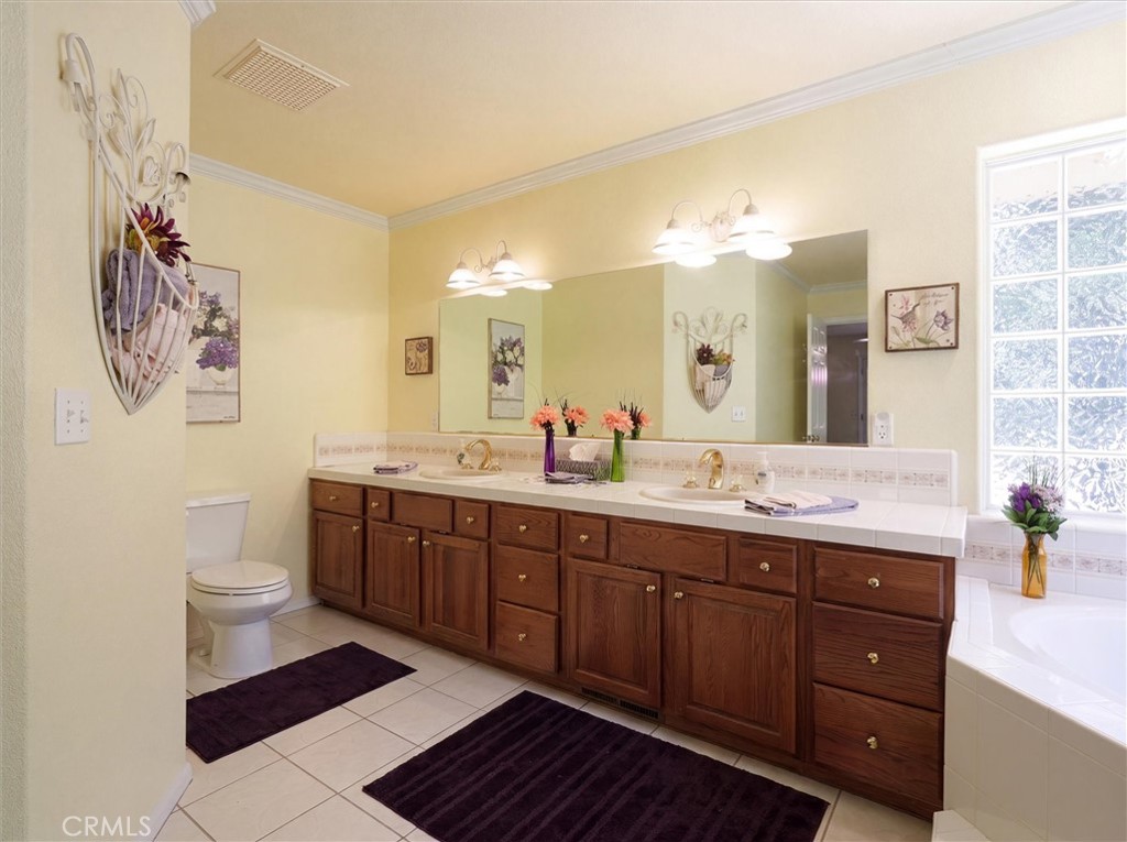 36213 Finegold Creek, North Fork, CA 93643