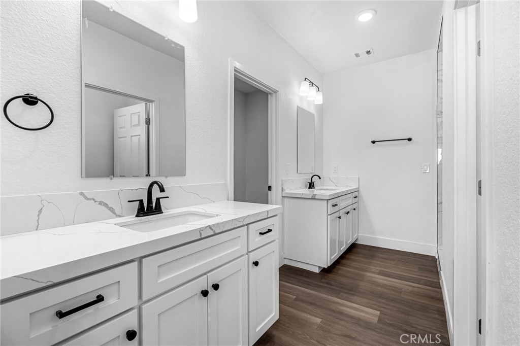 16836 N Lake, Madera, CA 93638