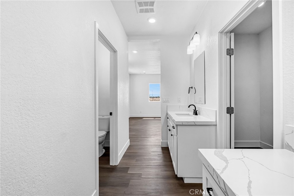 16836 N Lake, Madera, CA 93638