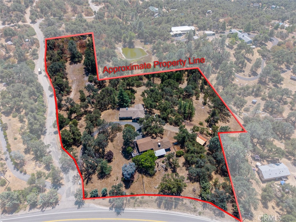43710 Hilltop, Ahwahnee, CA 93601