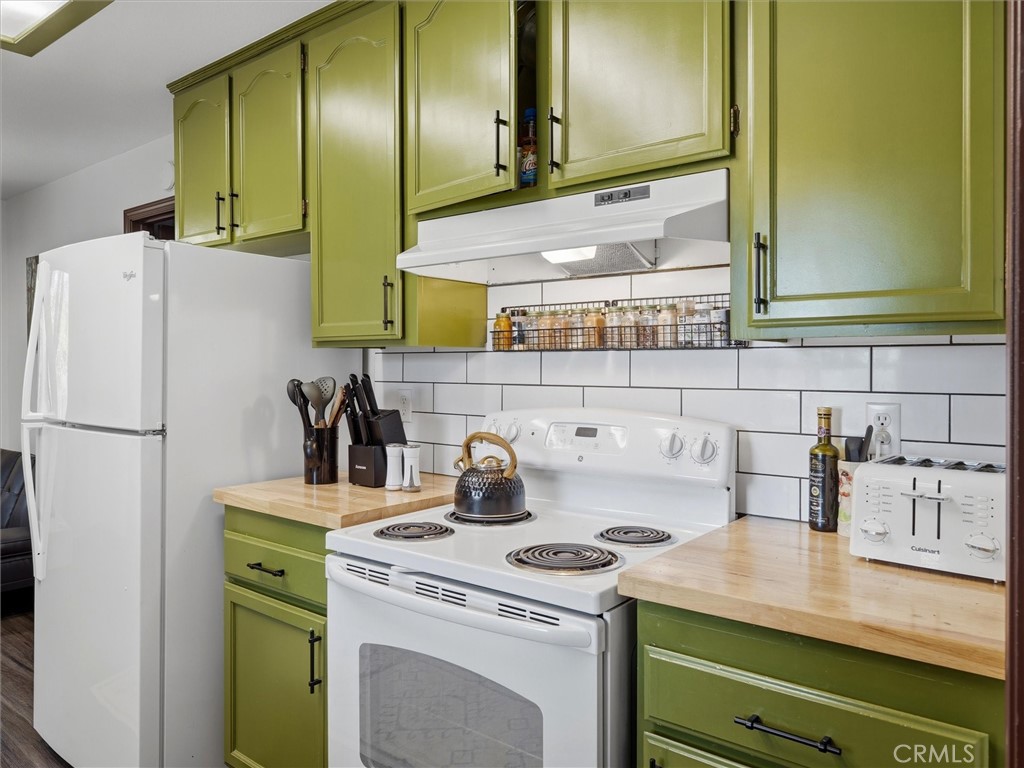 43710 Hilltop, Ahwahnee, CA 93601