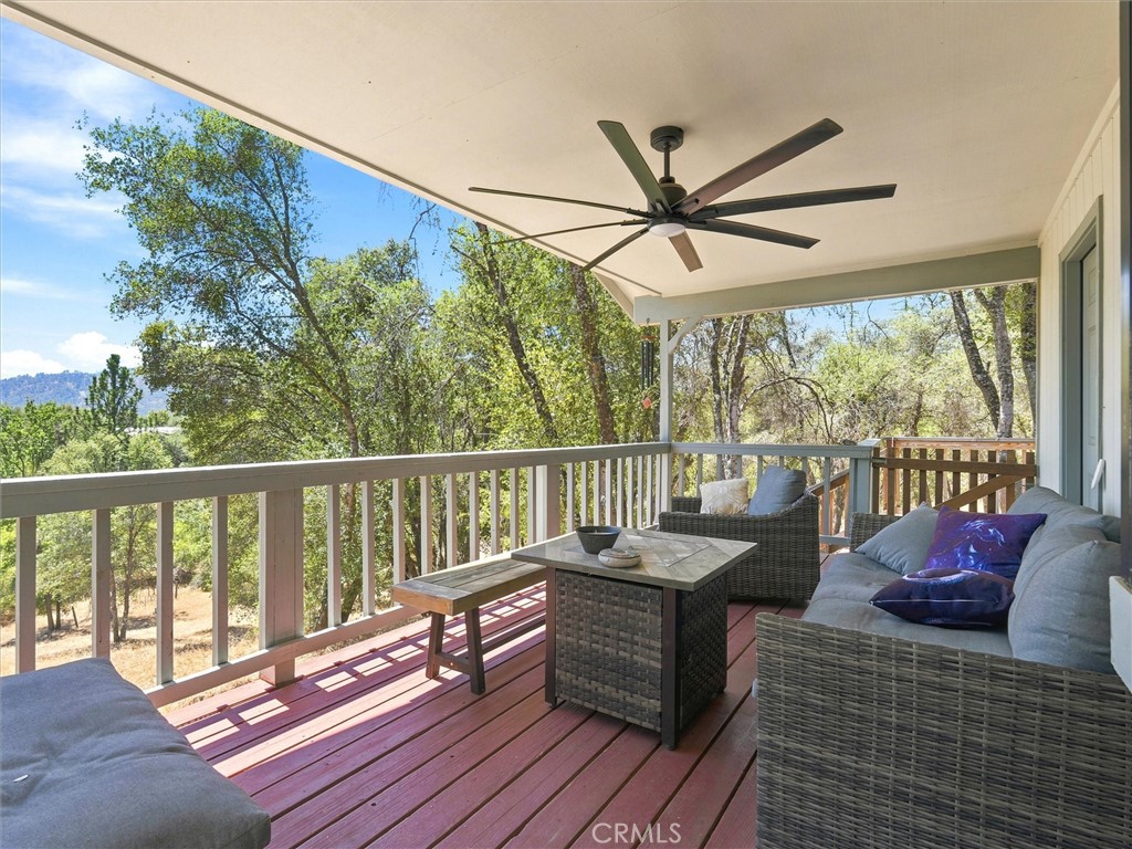 43710 Hilltop, Ahwahnee, CA 93601