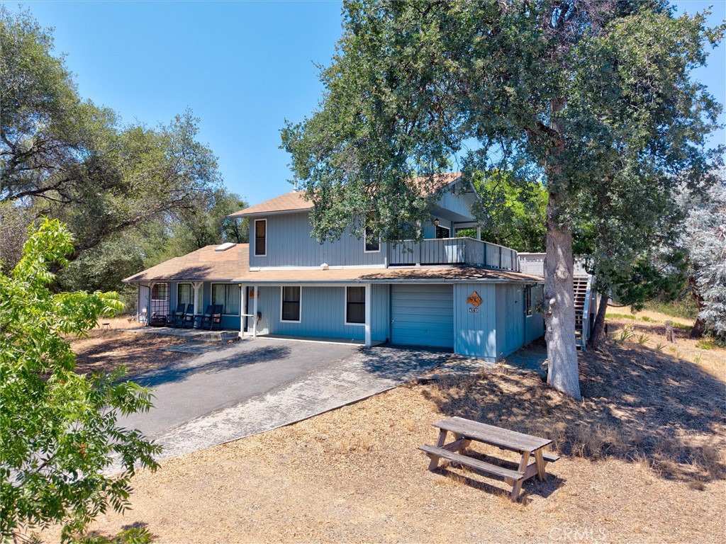 43710 Hilltop, Ahwahnee, CA 93601