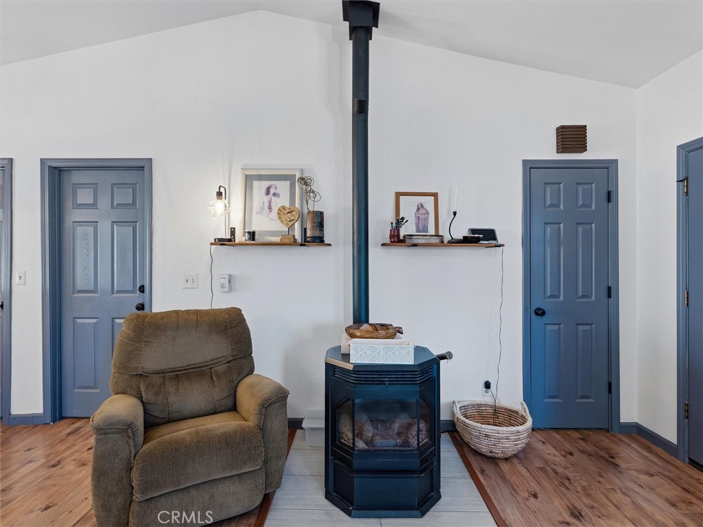 43710 Hilltop, Ahwahnee, CA 93601