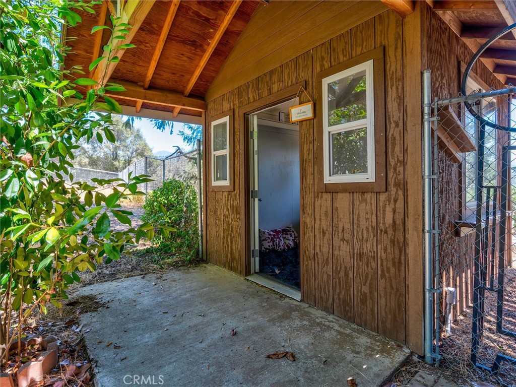 43710 Hilltop, Ahwahnee, CA 93601