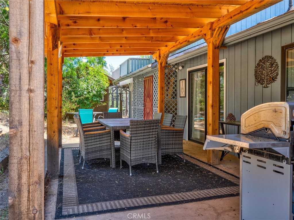 43710 Hilltop, Ahwahnee, CA 93601