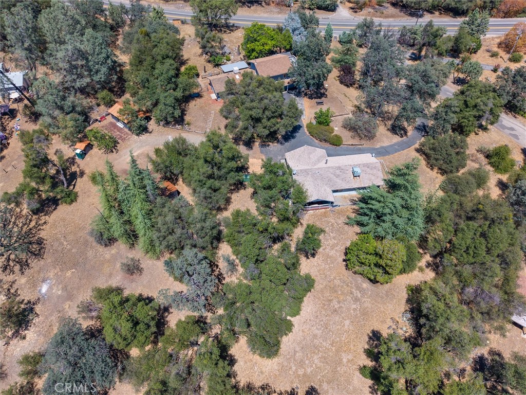 43710 Hilltop, Ahwahnee, CA 93601