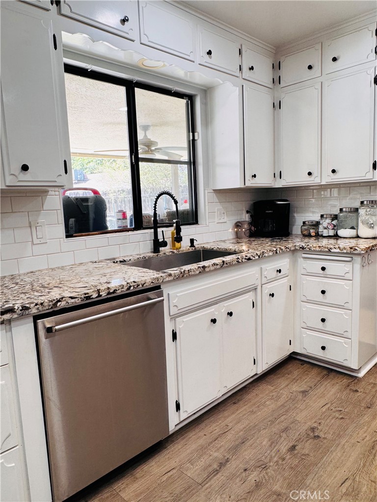 2560 Chestnut, Hanford, CA 93230
