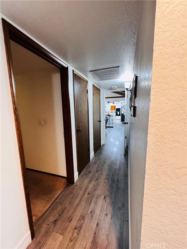 2560 Chestnut, Hanford, CA 93230