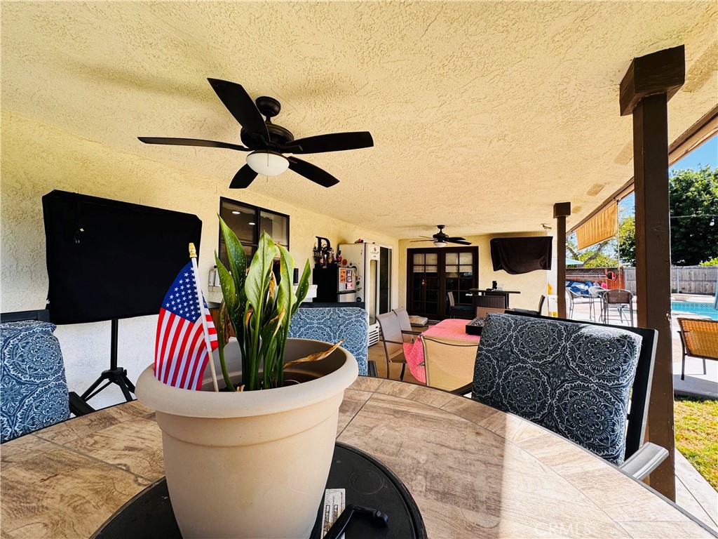 2560 Chestnut, Hanford, CA 93230