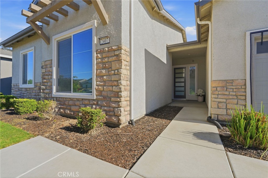 2407 W Andrew, Hanford, CA 93230