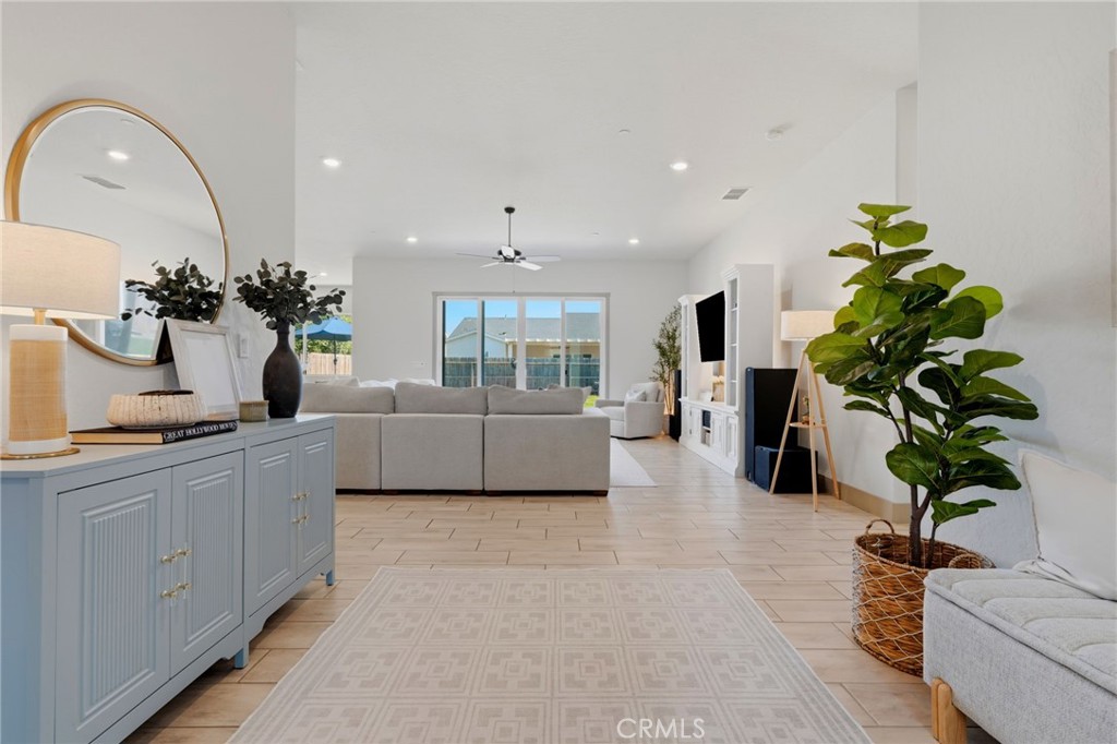 2407 W Andrew, Hanford, CA 93230