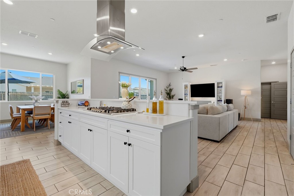 2407 W Andrew, Hanford, CA 93230