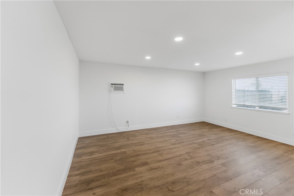 3042 W Mendes, Riverdale, CA 93656