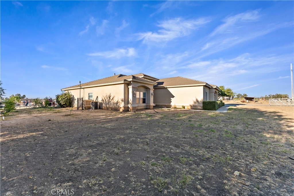30047 Avenue 20, Madera, CA 93638