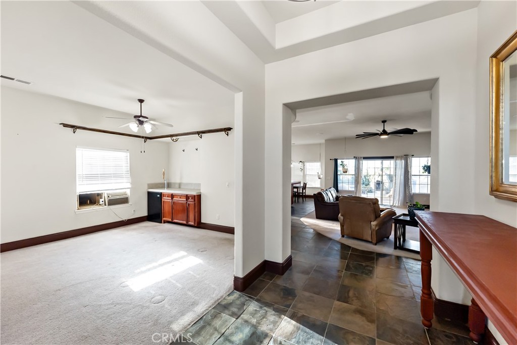30047 Avenue 20, Madera, CA 93638