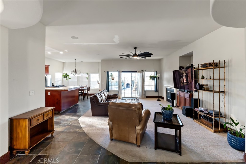 30047 Avenue 20, Madera, CA 93638