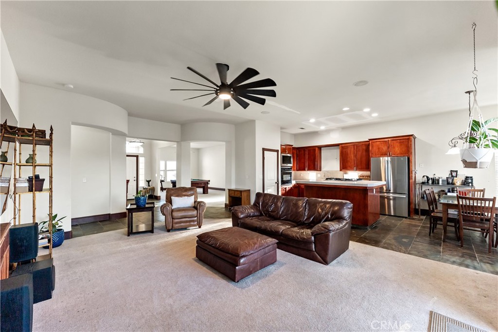 30047 Avenue 20, Madera, CA 93638