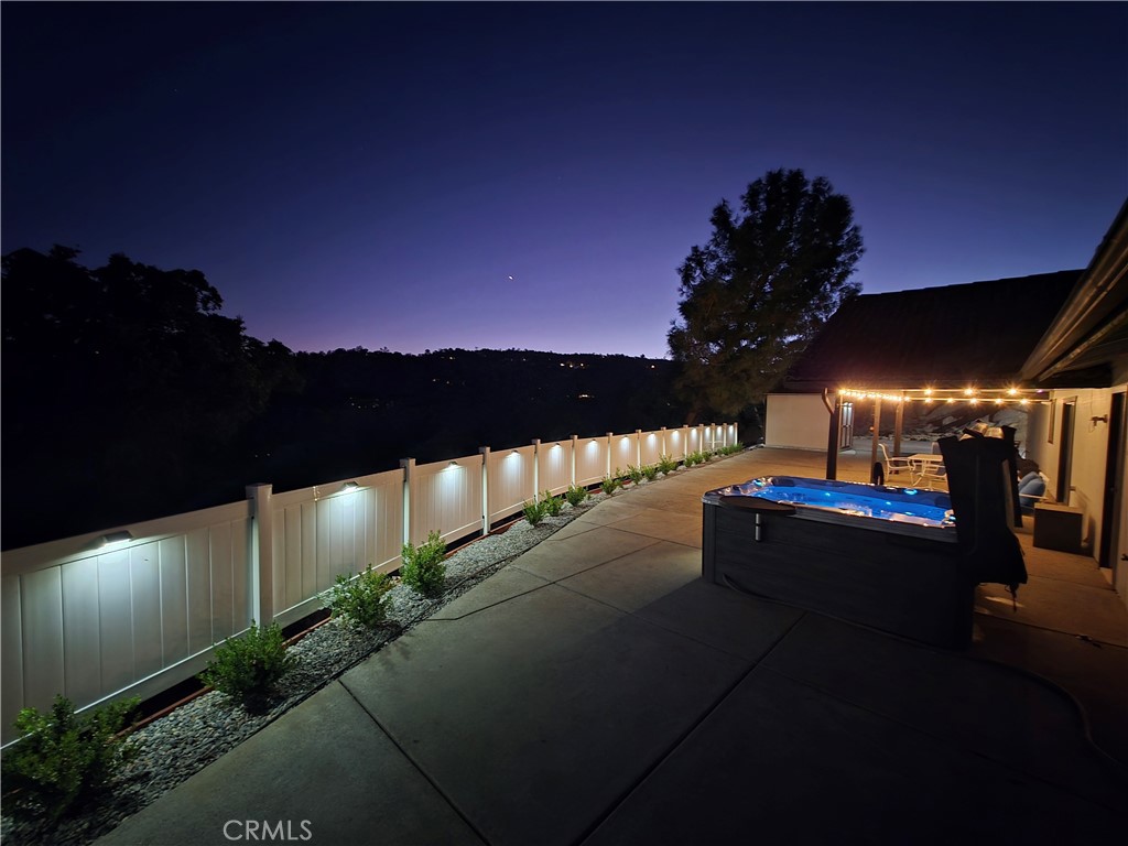 29682 Yosemite Springs Pkwy, Coarsegold, CA 93614