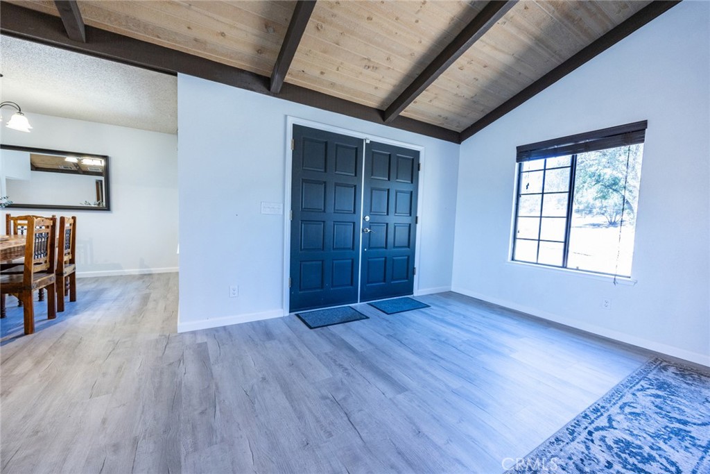 29682 Yosemite Springs Pkwy, Coarsegold, CA 93614