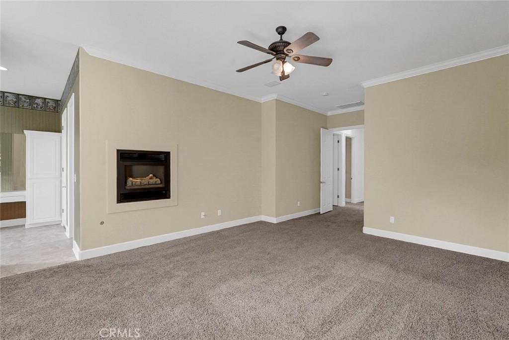 9514 N Larkspur Ave, Fresno, CA 93720
