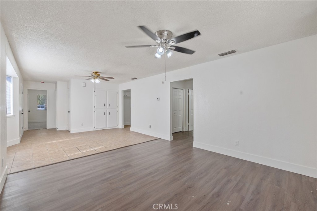 5451 W Santa Ana Ave, Fresno, CA 93722