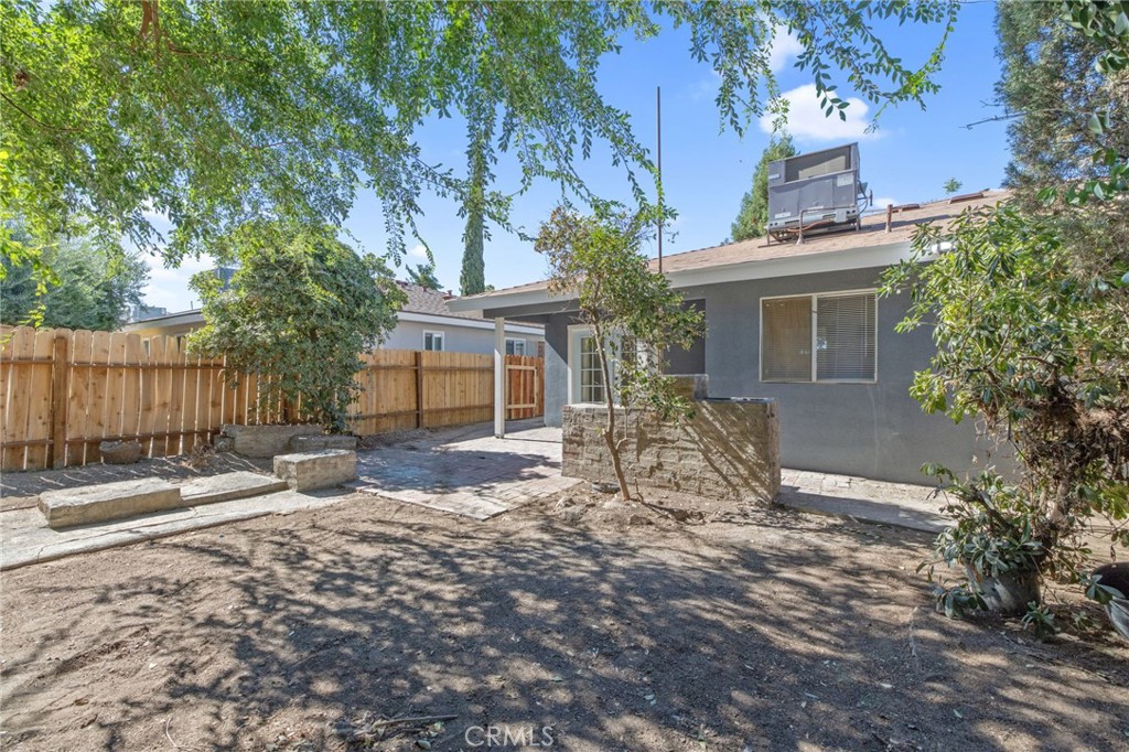 5451 W Santa Ana Ave, Fresno, CA 93722