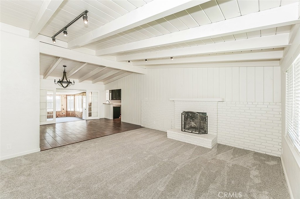 1551 E Almendra, Fresno, CA 93710