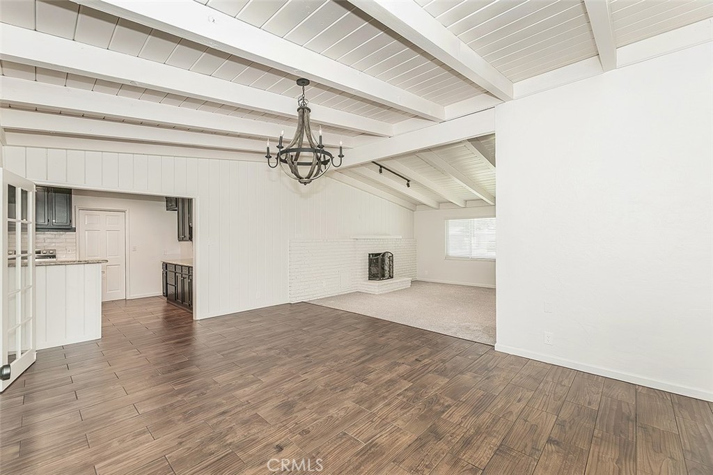 1551 E Almendra, Fresno, CA 93710